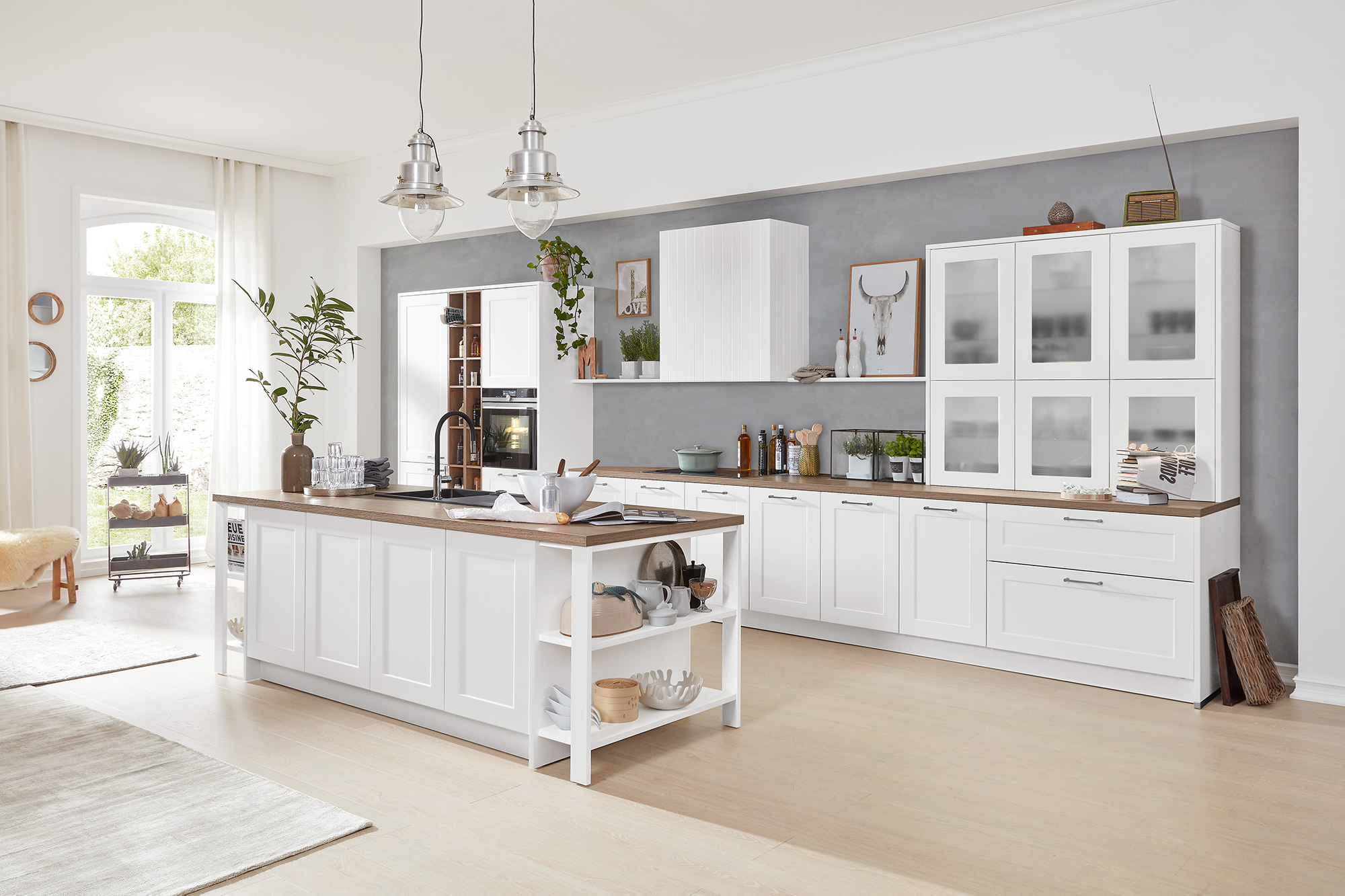 Interliving Küche weiß Landhaus mit elektrogeräten zweiteilig bei Wohn Schick